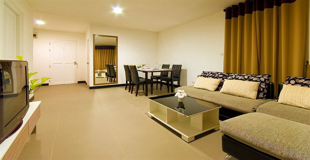 Mooks Residence Pattaya Luaran gambar